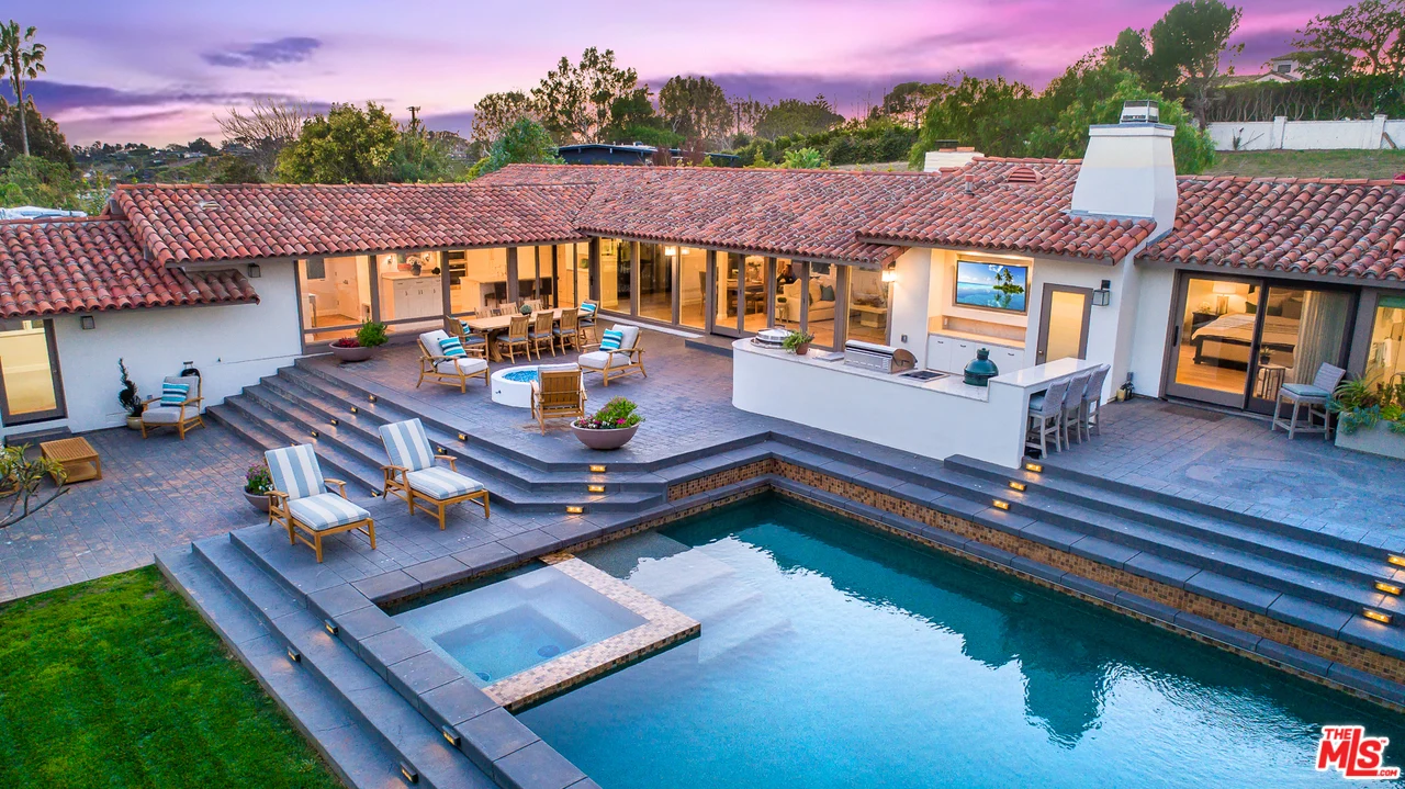 28873 Selfridge Drive, Malibu, CA 90265