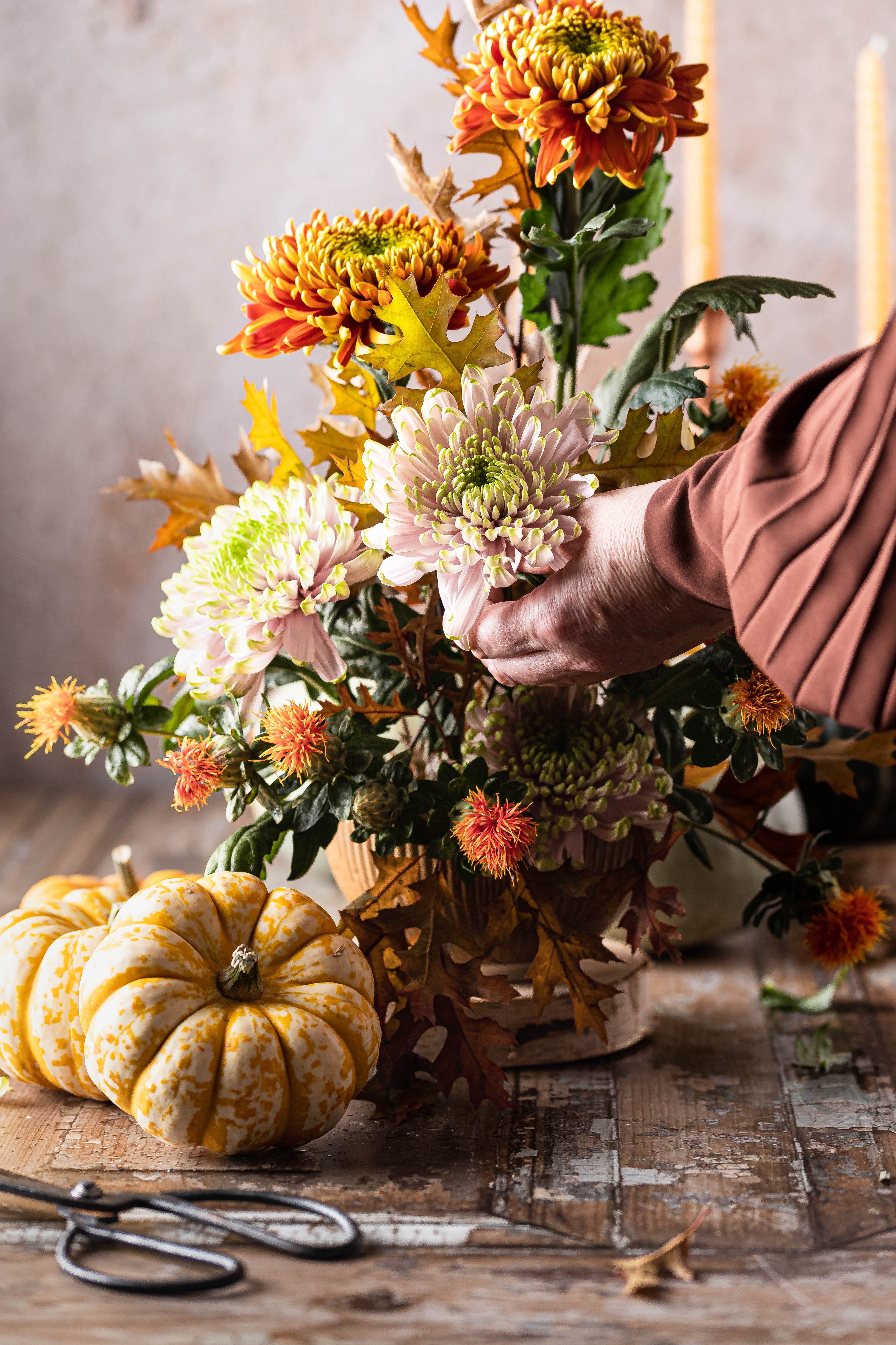 10 Ways to Make Your Fall Open House Extra-Cozy